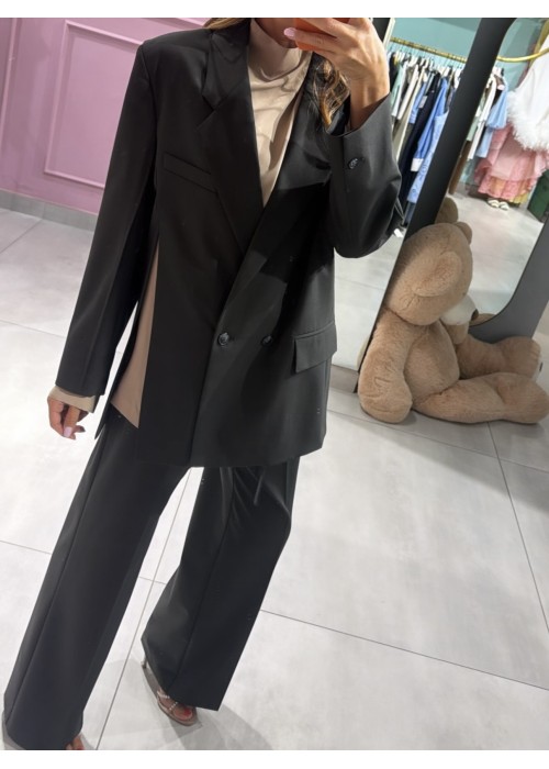 Pantalone con cinturino