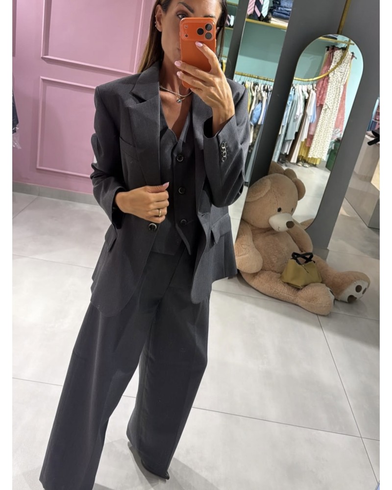 Pantalone taglio maschile