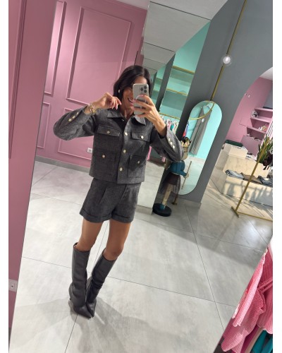 Giacca con bottoni gioiello lana