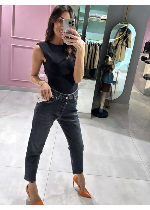Jeans regular lavaggio scuro