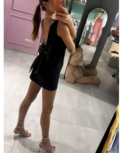 Abito fiocco con scollo