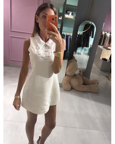 Abito tweed con colletto