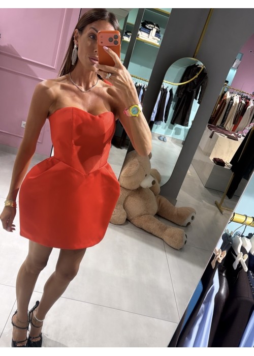 Abito strutturato scollo a cuore