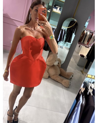 Abito strutturato scollo a cuore